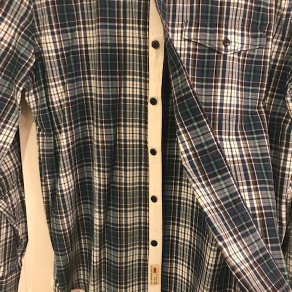 Men's Levis Shirt - Picture 3 of 7